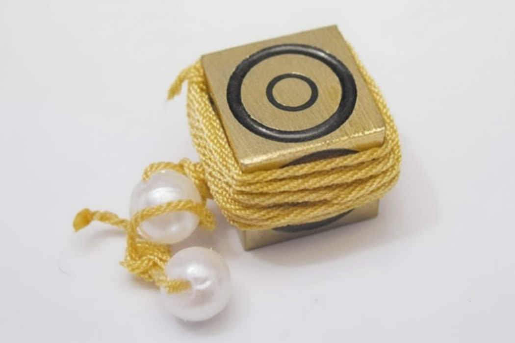 Cubio brass magic prop