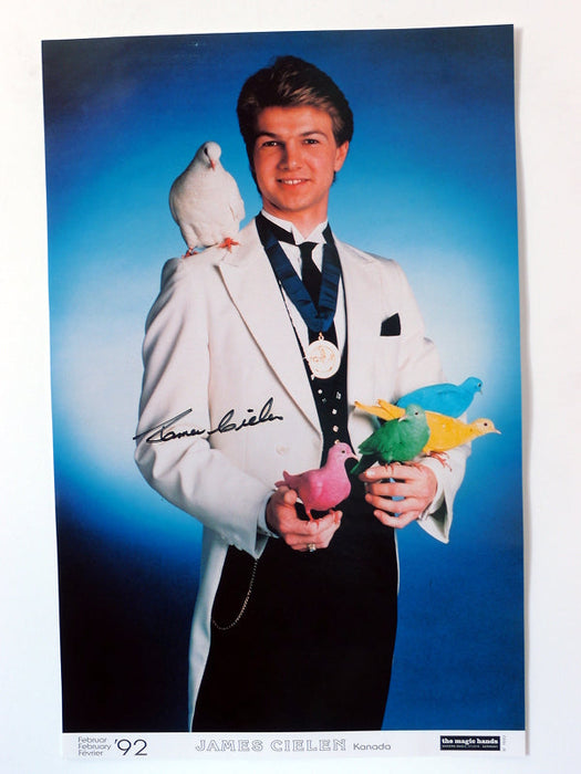 Magic Hands Collector Posters - Pack of 12