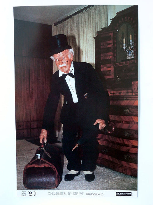 Magic Hands Collector Posters - Pack of 12