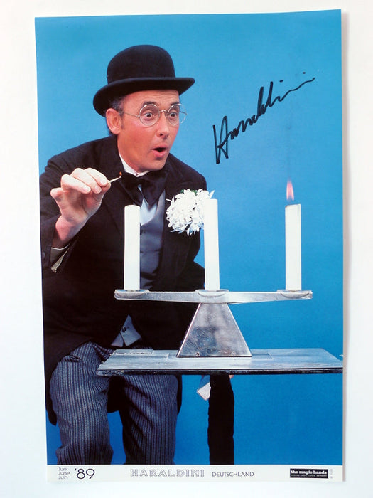 Magic Hands Collector Posters - Pack of 12