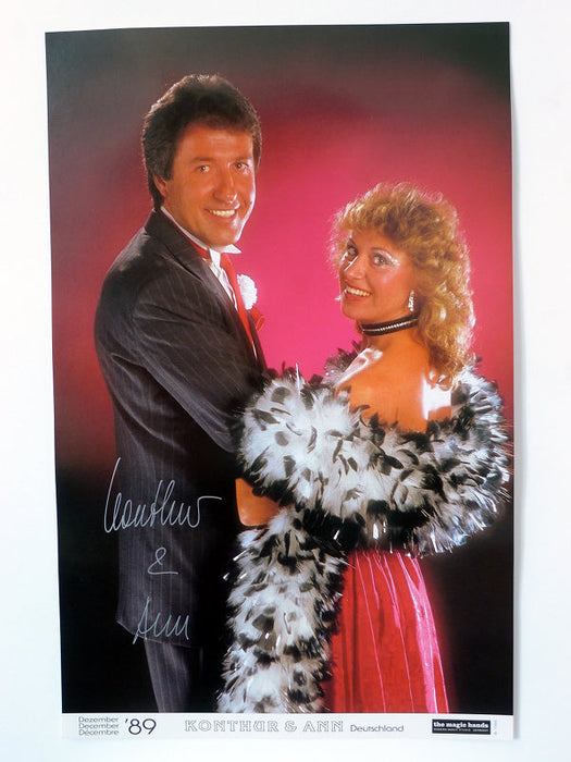 Magic Hands Collector Posters - Pack of 12